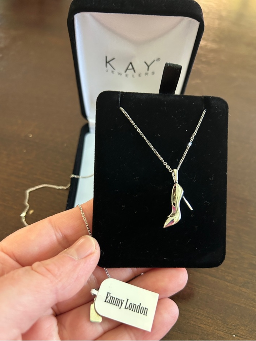 Kay Jewelers Emmy London Shoe Sterling Silver Necklace — 20” Twisted Curb Chain - Picture 4 of 4